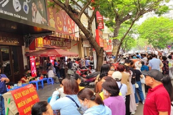 Gold Gains a Tax Twist in New PIT Law Plan